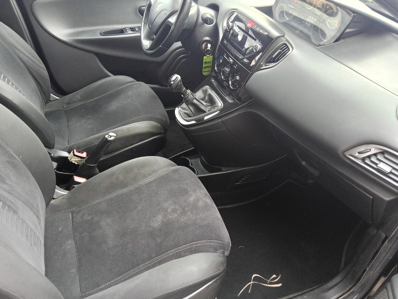 Lancia Ypsilon 1.3 MJT 16V 95 CV 5 porte S&S Platinum