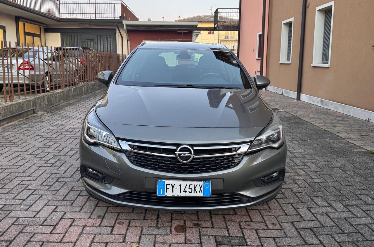 Opel Astra 1.6 CDTi 136CV Ok Neopatentati