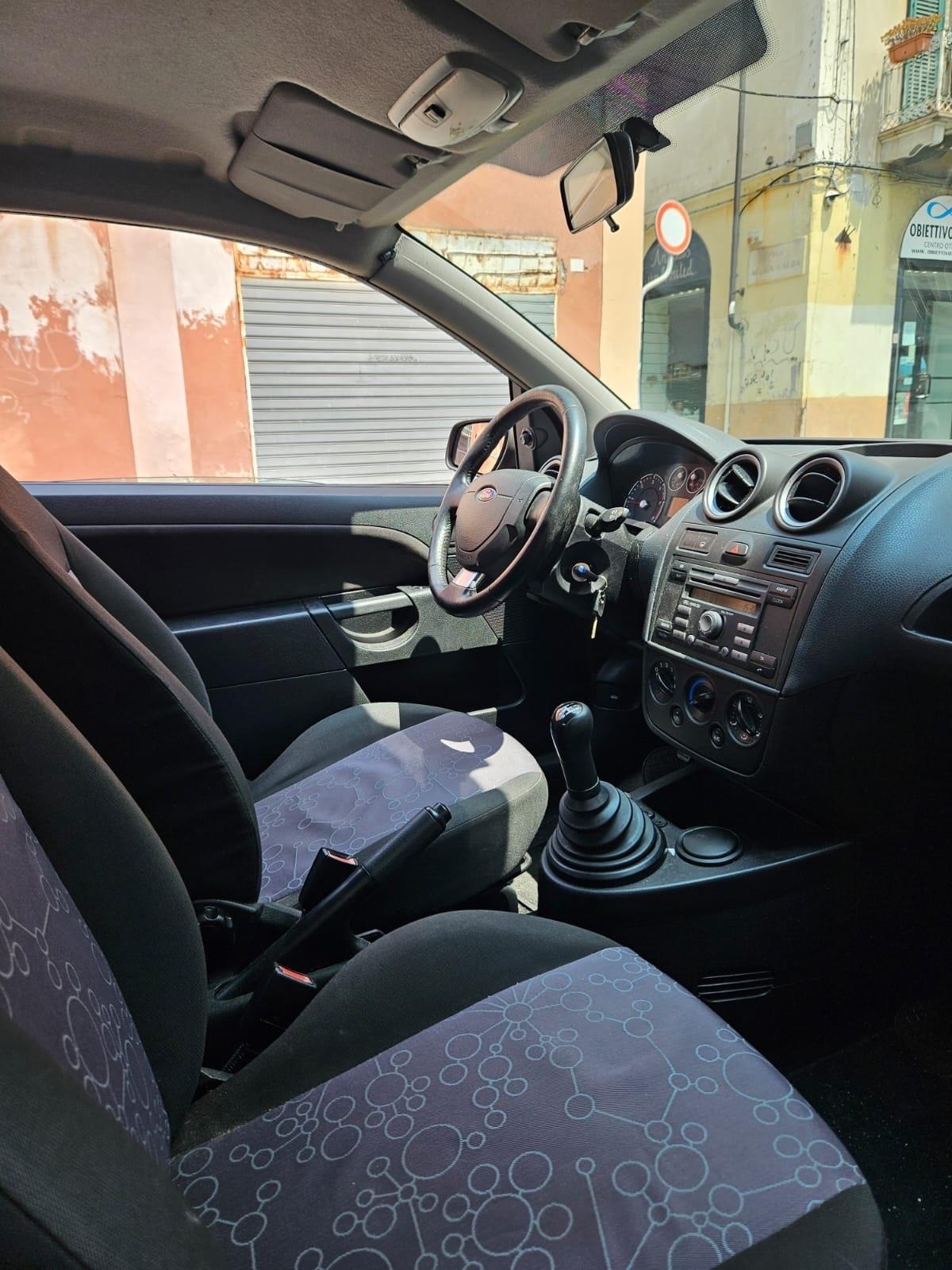 Ford Fiesta 1.4 TDCi 3p. Ghia