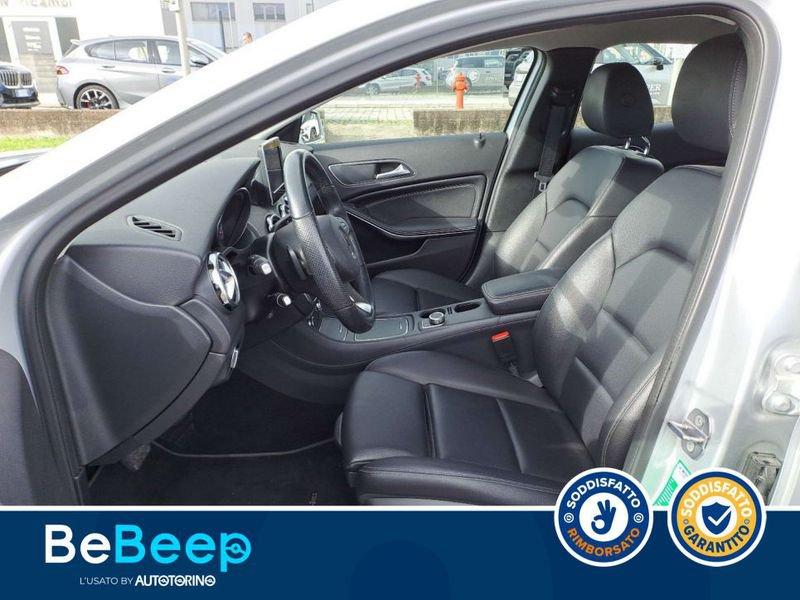 Mercedes-Benz GLA 200 SPORT AUTO