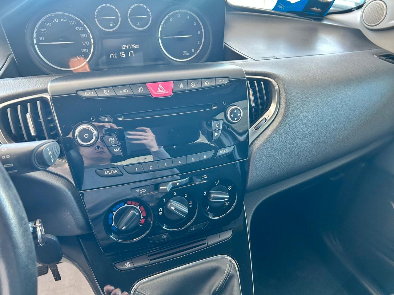 Lancia Ypsilon 1.2B X NEOPATENTATI 2016