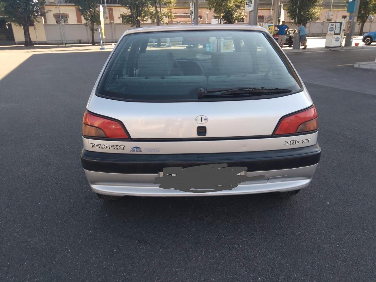 Peugeot 306 1.6i 88cv cat 5 porte XT x neopatentati