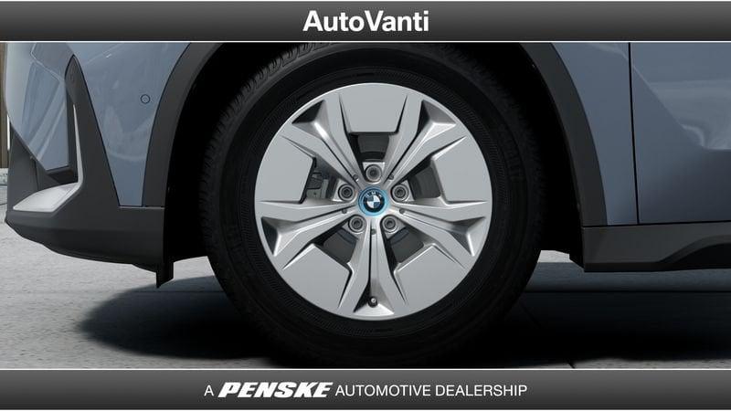 BMW iX1 xDrive 30