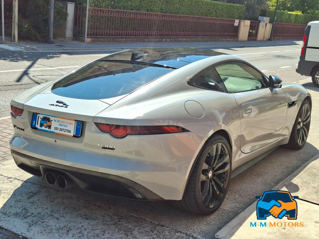 Jaguar F-Type R-DYNAMIC