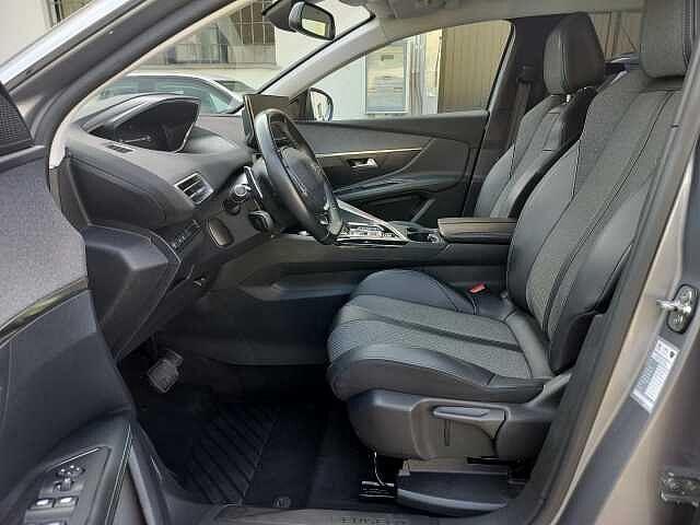 Peugeot 3008 BlueHDi 130 S&S EAT8 Allure Pack