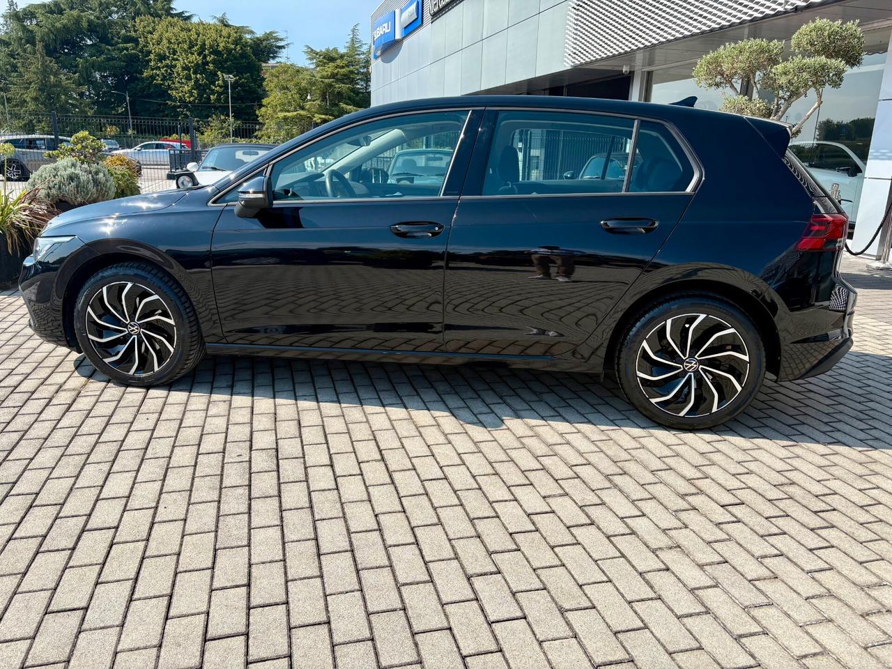 Volkswagen Golf 1.0 eTSI EVO DSG Life