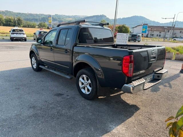 Nissan Navara 2.5 dCi 4 porte Double Cab LE
