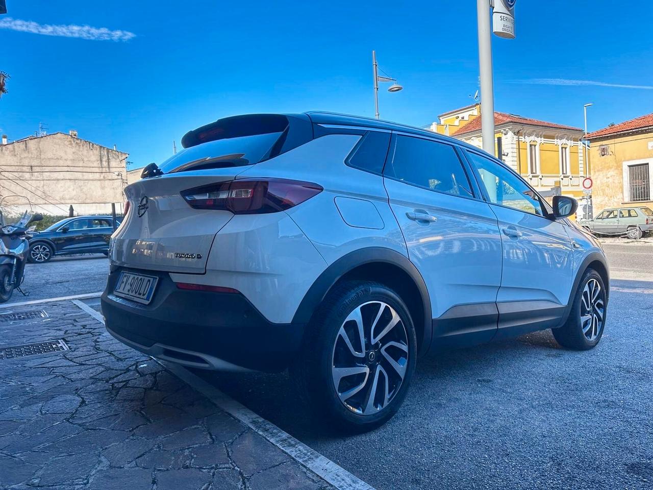 Opel Grandland X 1.5 diesel 130 CV AT8 Ultimate