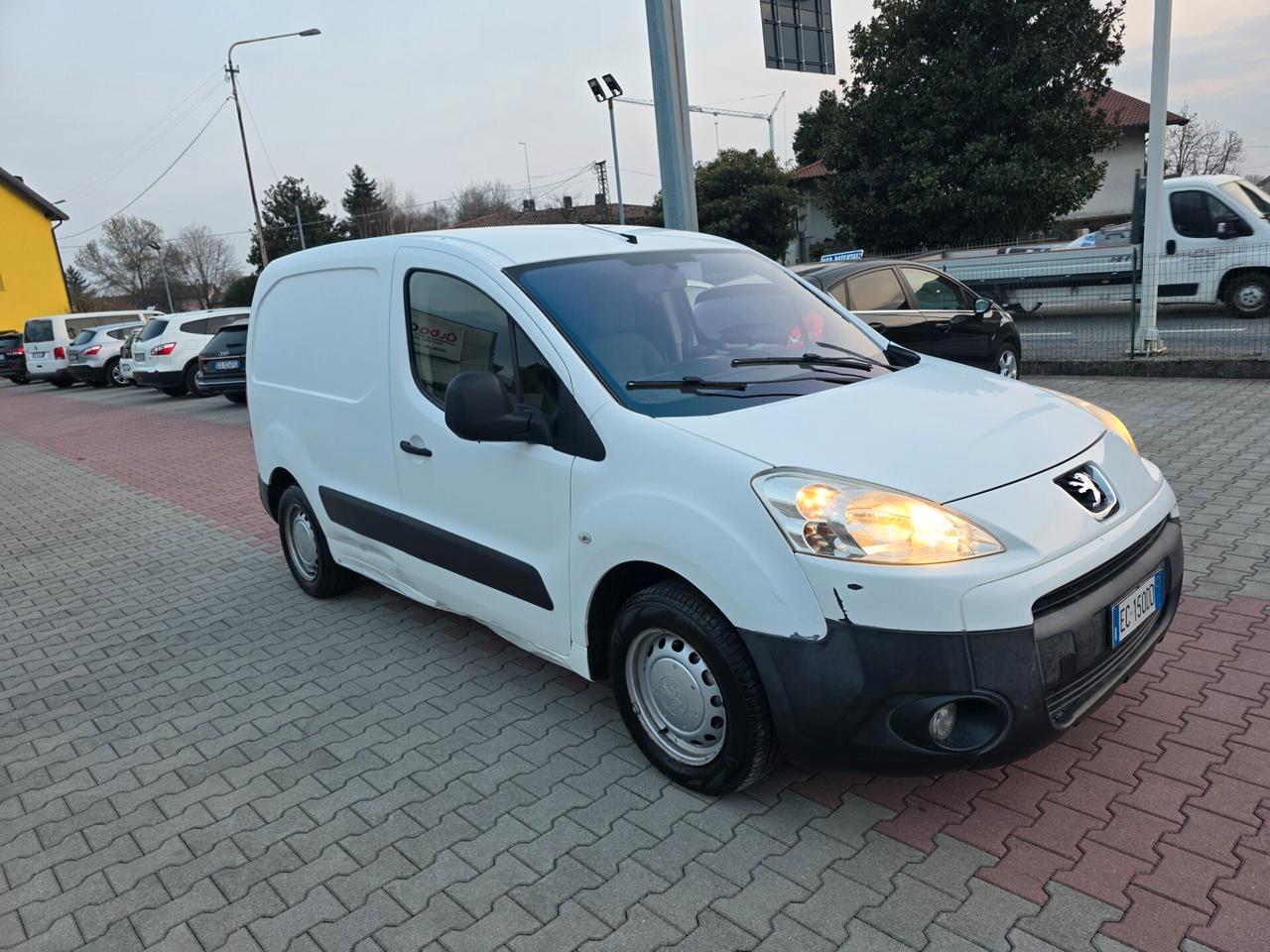 Peugeot Partner 1.6 HDi 90cv vista provata piaciuto