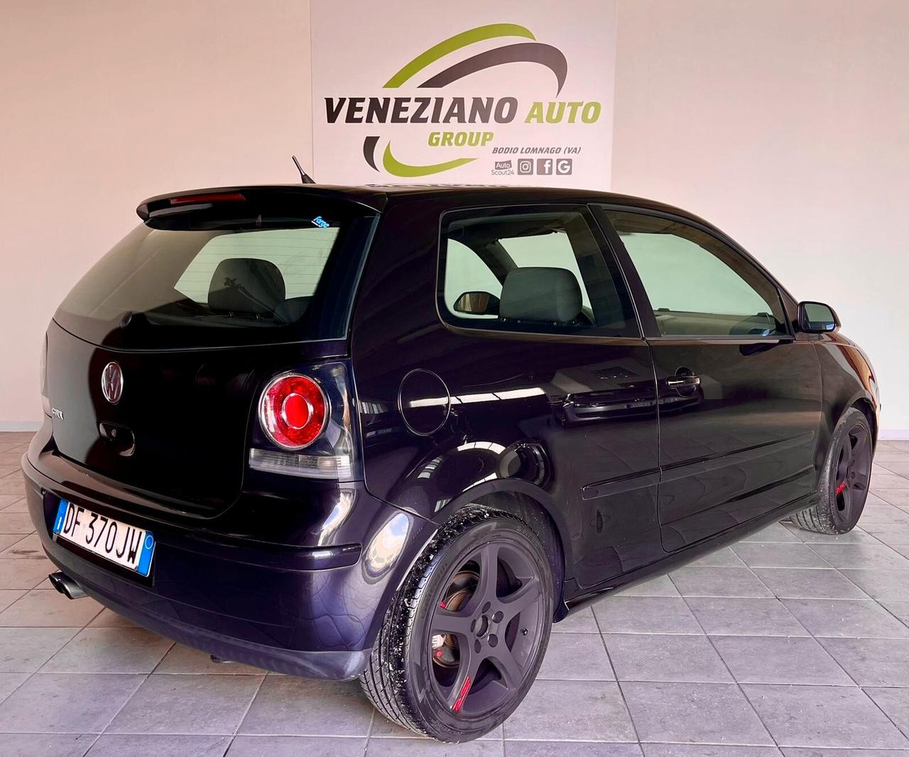Volkswagen Polo 1.8 T 20V 3p. GTI