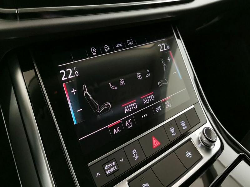 Audi Q8 45 3.0 tdi mhev Sport quattro tiptronic