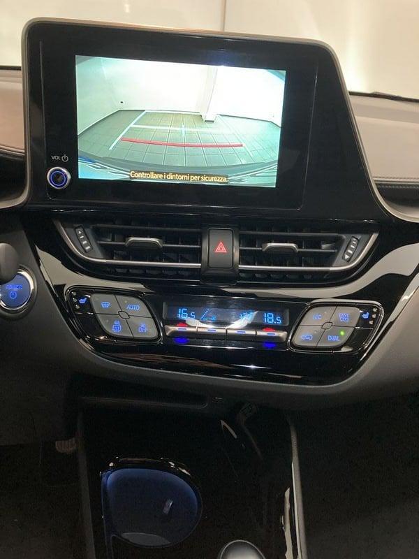 Toyota C-HR 1.8 HV E-CVT Trend