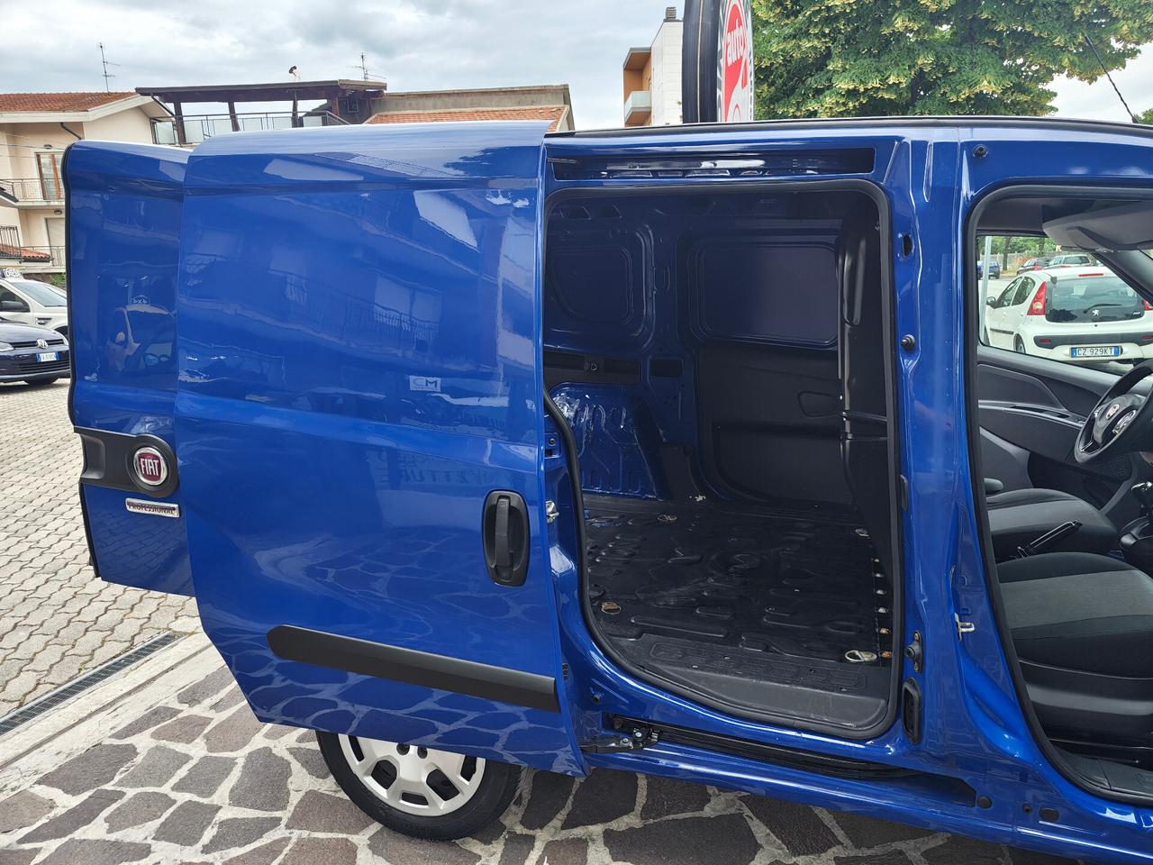 Fiat Doblo Doblò 1.4 T-Jet PC-TN Cargo Lounge