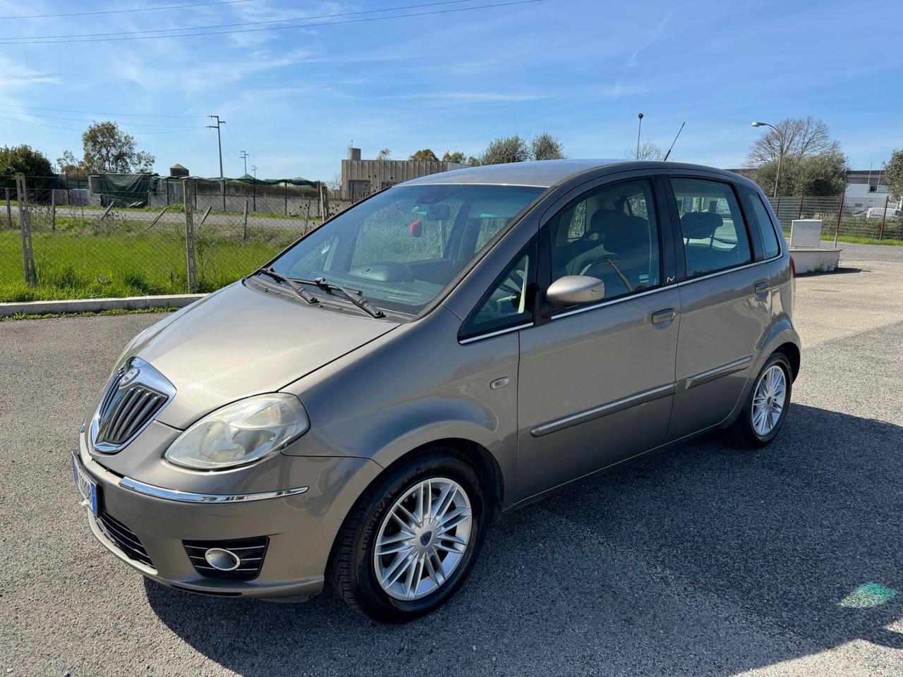 Lancia MUSA 1.3 Multijet 16V 90 CV Oro