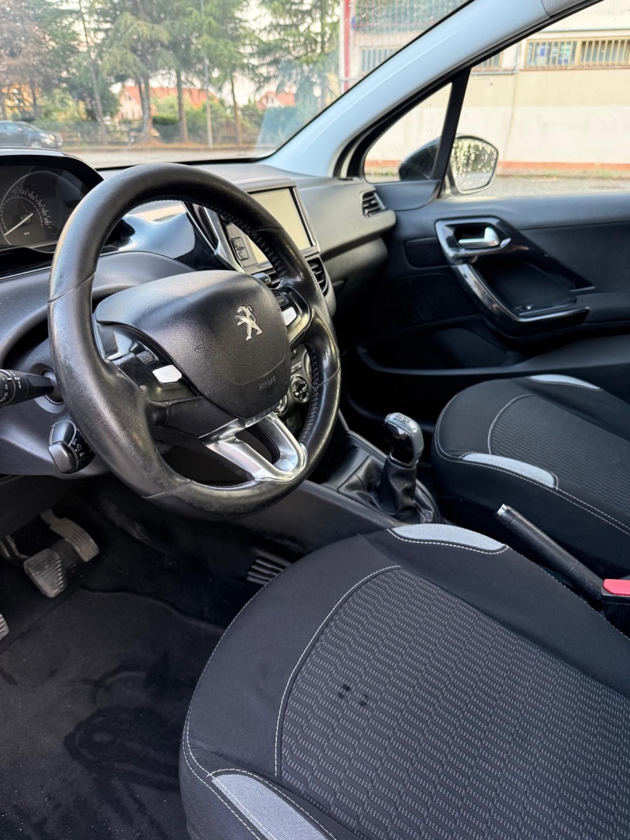 Peugeot 208 BlueHDi 75 S&S 5 porte Active