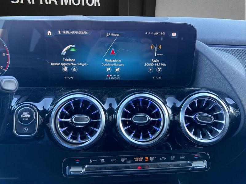 Mercedes-Benz GLA GLA 180 d Automatic Premium