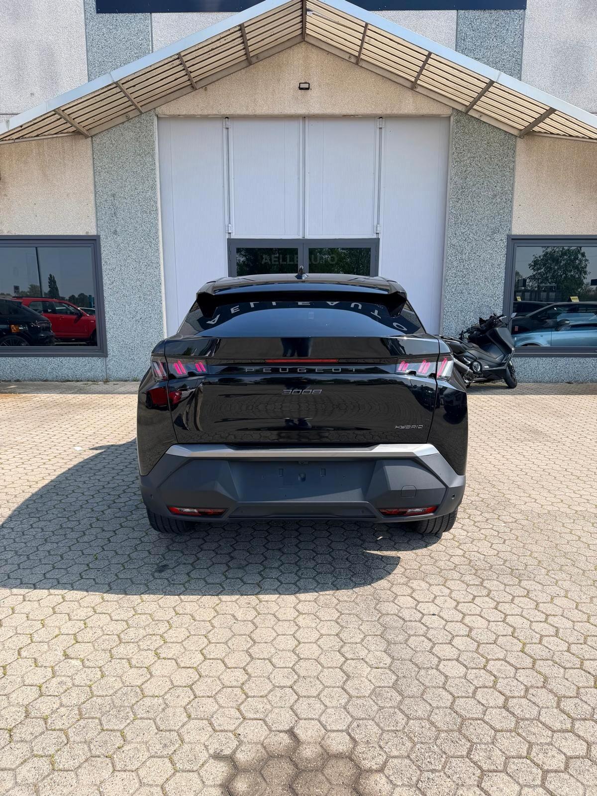 Peugeot 3008 Hybrid 136 e-DCS6 Allure