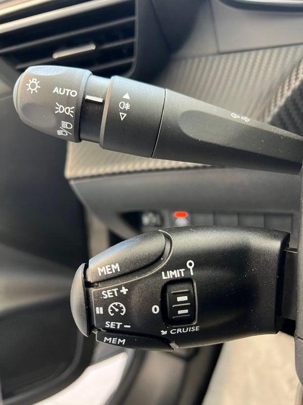 Peugeot 208 Active Pack PureTech 75 S/S