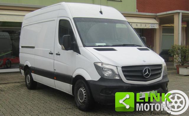 MERCEDES-BENZ 319 bluetec SPRINTER