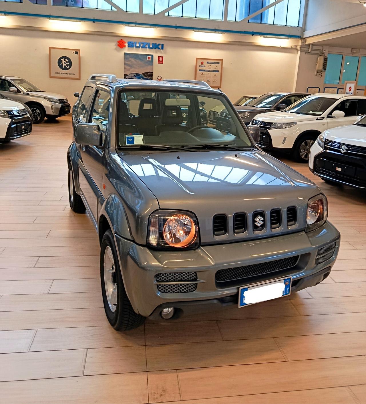 Suzuki Jimny 1.3i 16V cat 4WD JLX Più