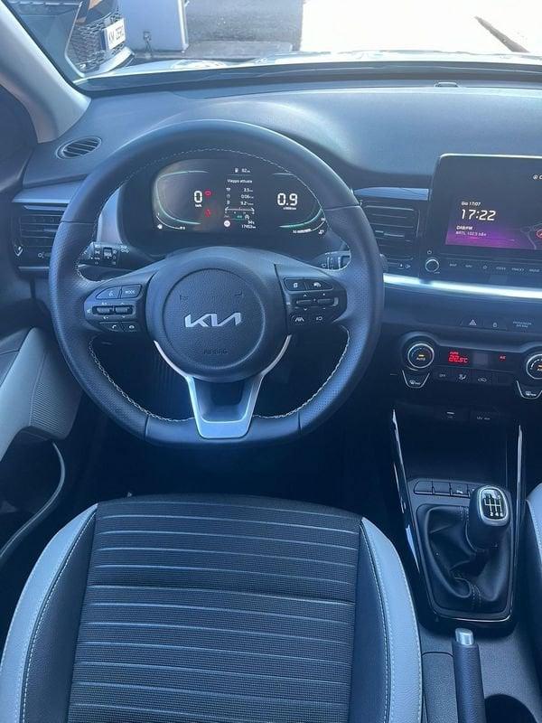 KIA Stonic Stonic 1.0 T-GDi 100 CV MHEV DCT Black Edition