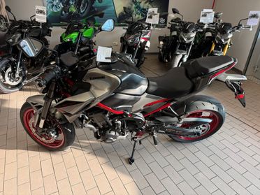 Kawasaki Z 900 70 kW My 2024
