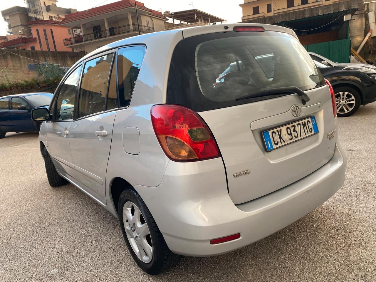 Toyota Corolla Verso 1.6 benz 110cv full 2004