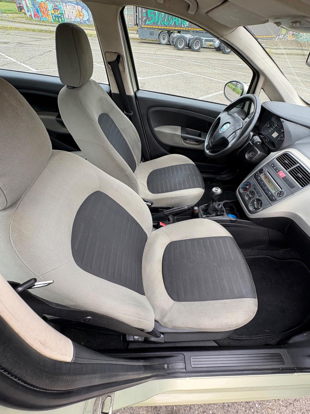 Fiat Grande Punto Grande Punto 1.3 MJT 75 CV 5 porte Active