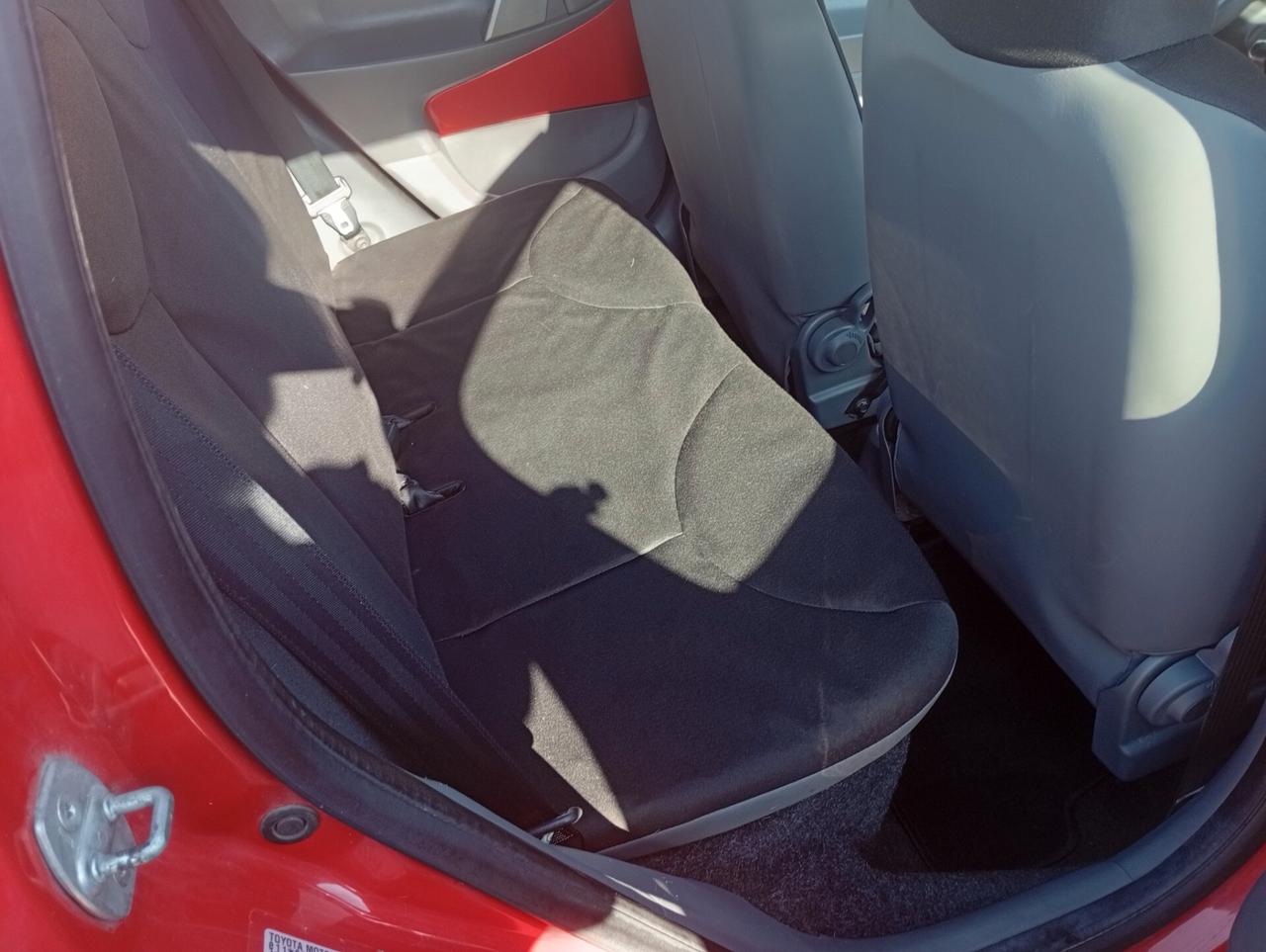 Toyota Aygo 1.0 12V VVT-i 5 porte Now