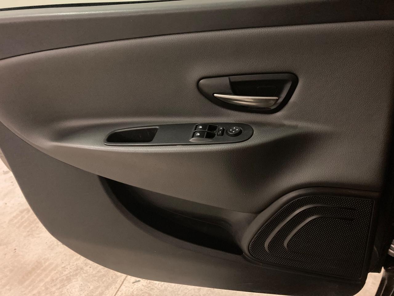 Lancia Ypsilon 1.3 MJT 16V 95 CV 5 porte S&S Gold