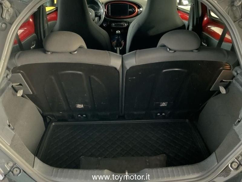Toyota Aygo X 1.0 VVT-i 72 CV 5 porte Lounge