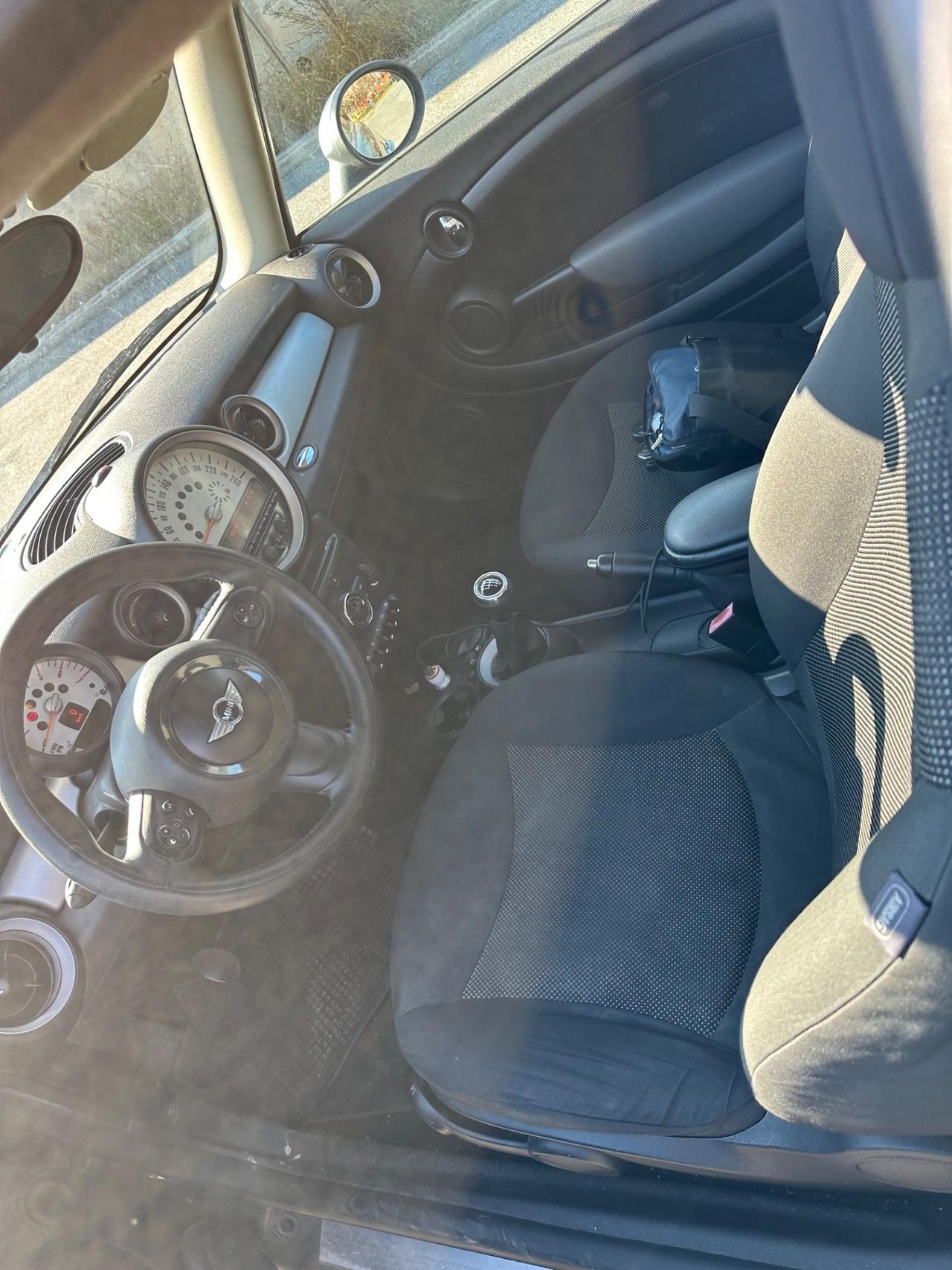 Mini 1.6 16V Cooper D