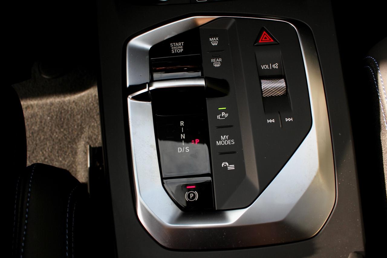 Bmw 118D MSport Pro BAULE ELETTRICO CERCHI 19 ALCANTARA