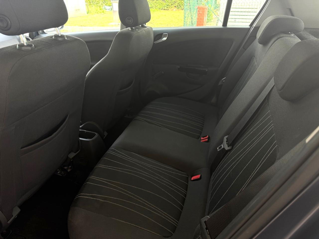 Opel Corsa 1.2 5 porte Edition