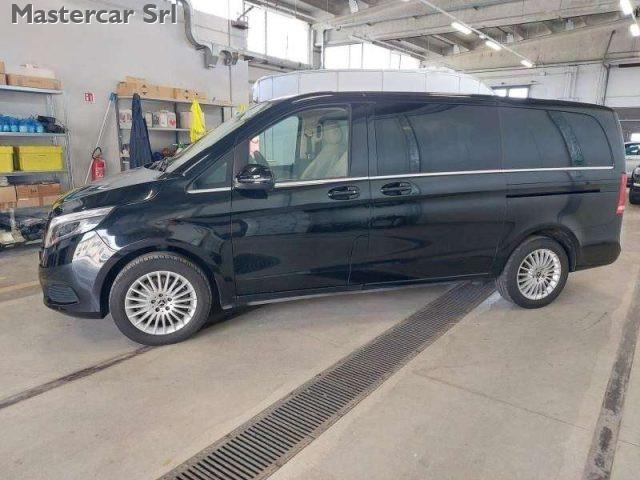 MERCEDES-BENZ V 220 D 163cv SPORT LONG 8 posti - FN068YY
