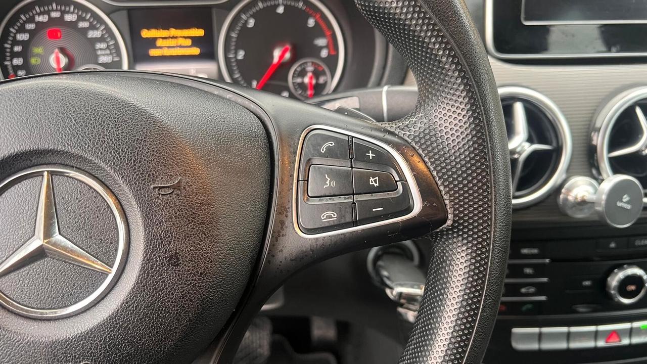 Mercedes-benz B 180 d Business