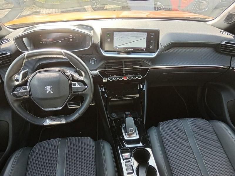 Peugeot 2008 PureTech 130 EAT8 GT S&S aut.