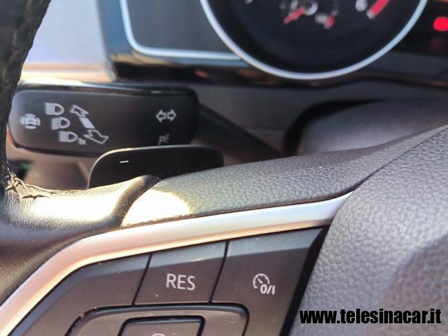 VOLKSWAGEN Passat Variant 1.6 TDI SCR DSG Business BMT