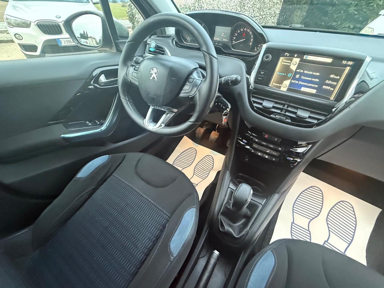 Peugeot 208 1.4 HDi 68 CV 5 porte Allure