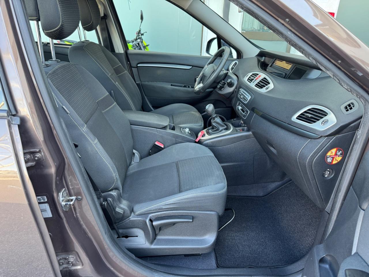Renault Scenic X-Mod 1.5 dCi 110CV Luxe