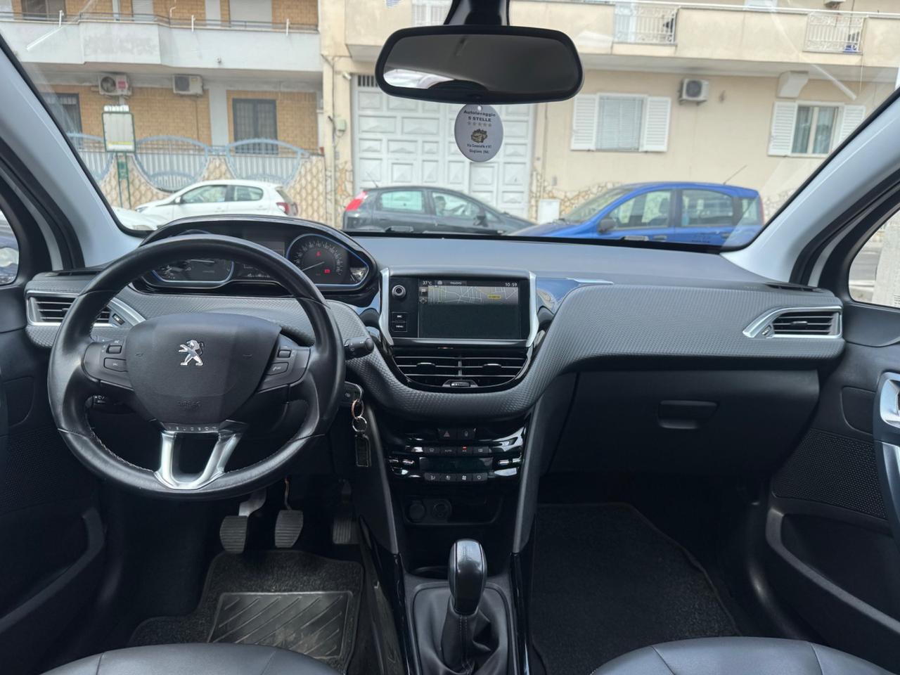 Peugeot 2008 1.2 BENZINA 82CV Allure 2016