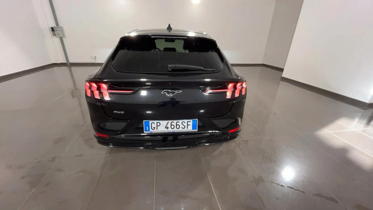 Ford Mustang Mach-E Elettrico Standard 269CV