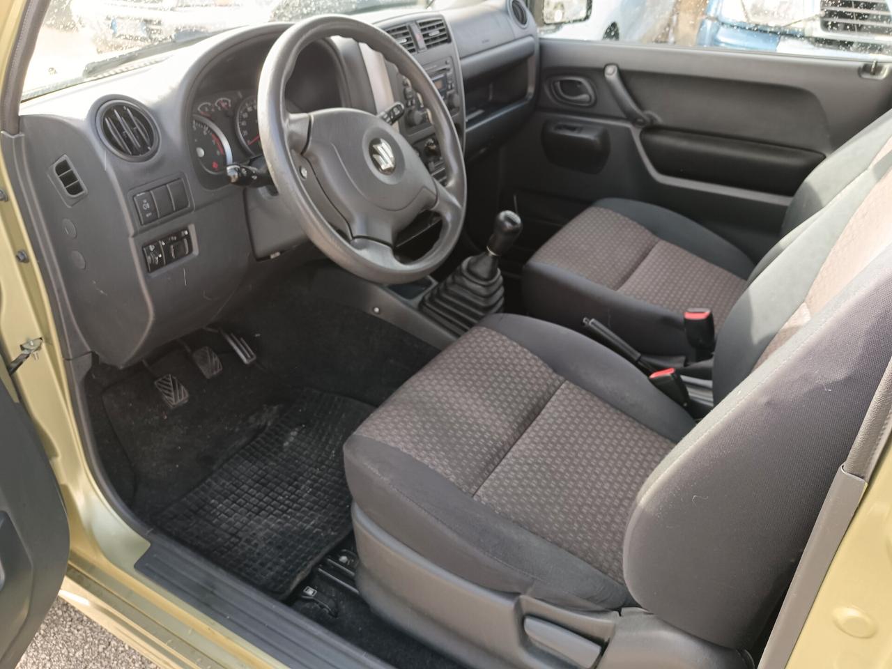 Suzuki Jimny 1.3i 16V cat 4WD JLX