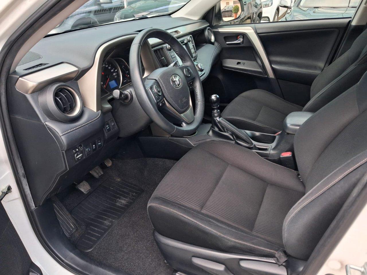 Toyota RAV4 5 Porte Rav4 2.0 d-4d 20th Anniversary 4wd 124cv mt