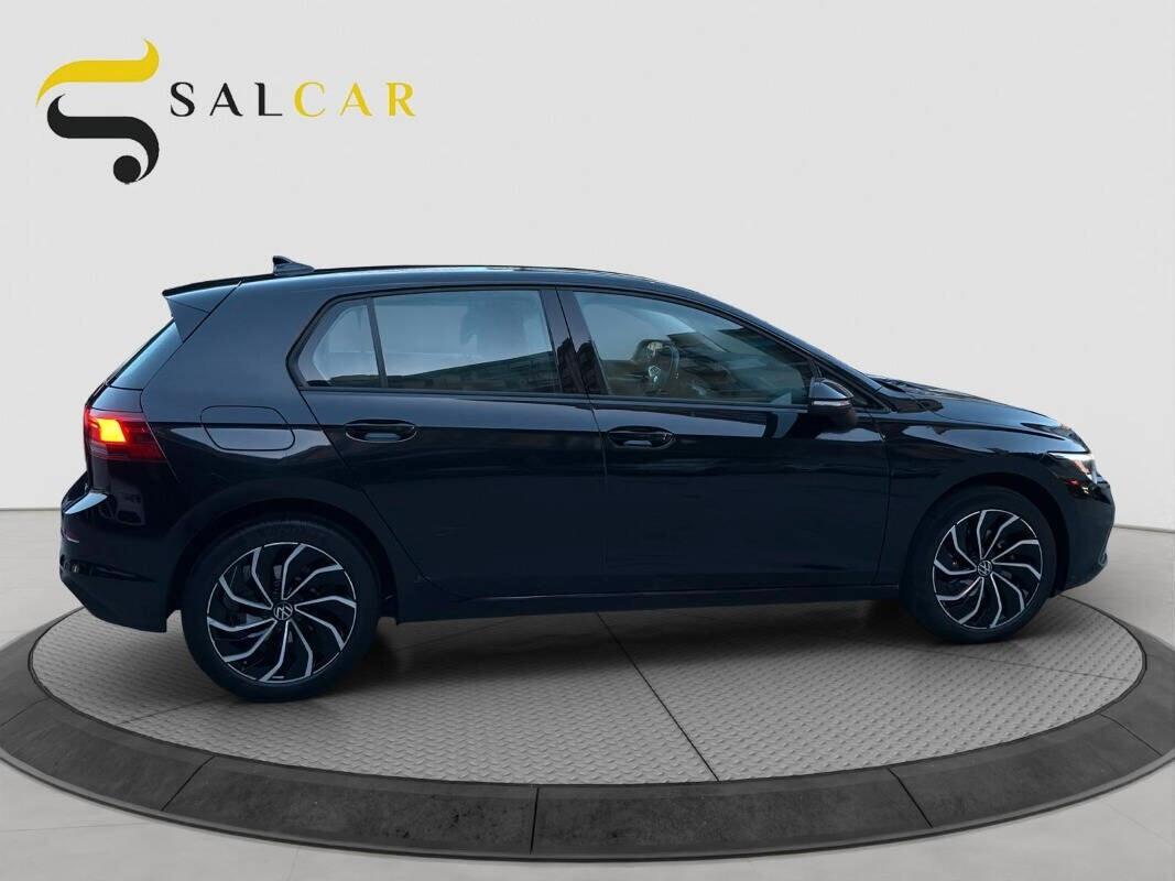 Volkswagen Golf 1.5 eTSI 130 CV EVO ACT DSG Life 2022