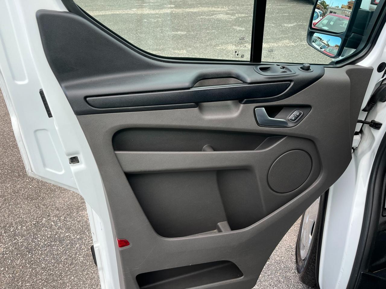 Ford Transit Custom 320 2.0 EcoBlue 130 PC Furgone Titanium