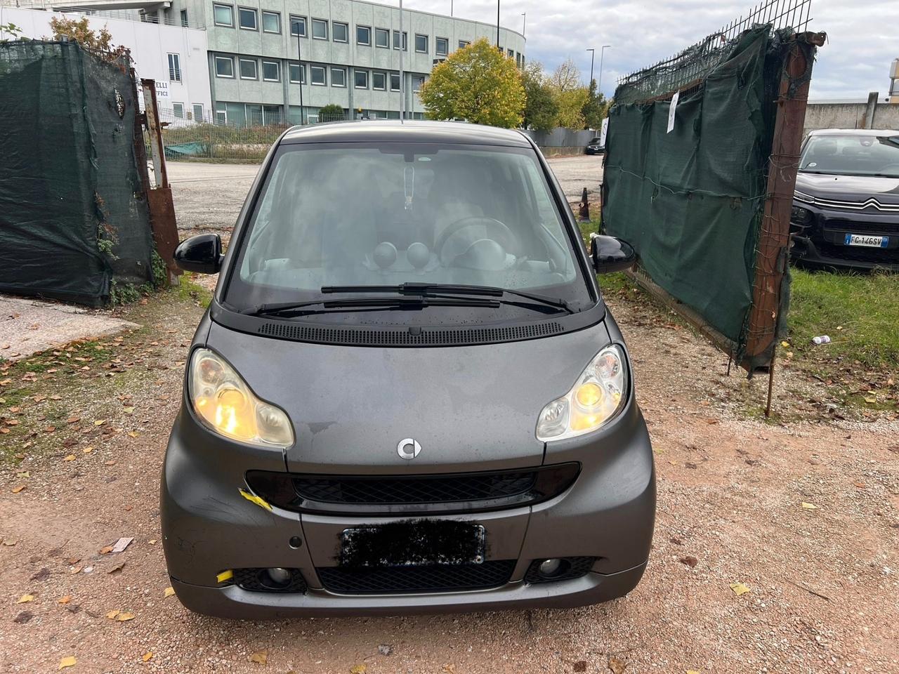 Smart ForTwo 700 coupé pure (45 kW)