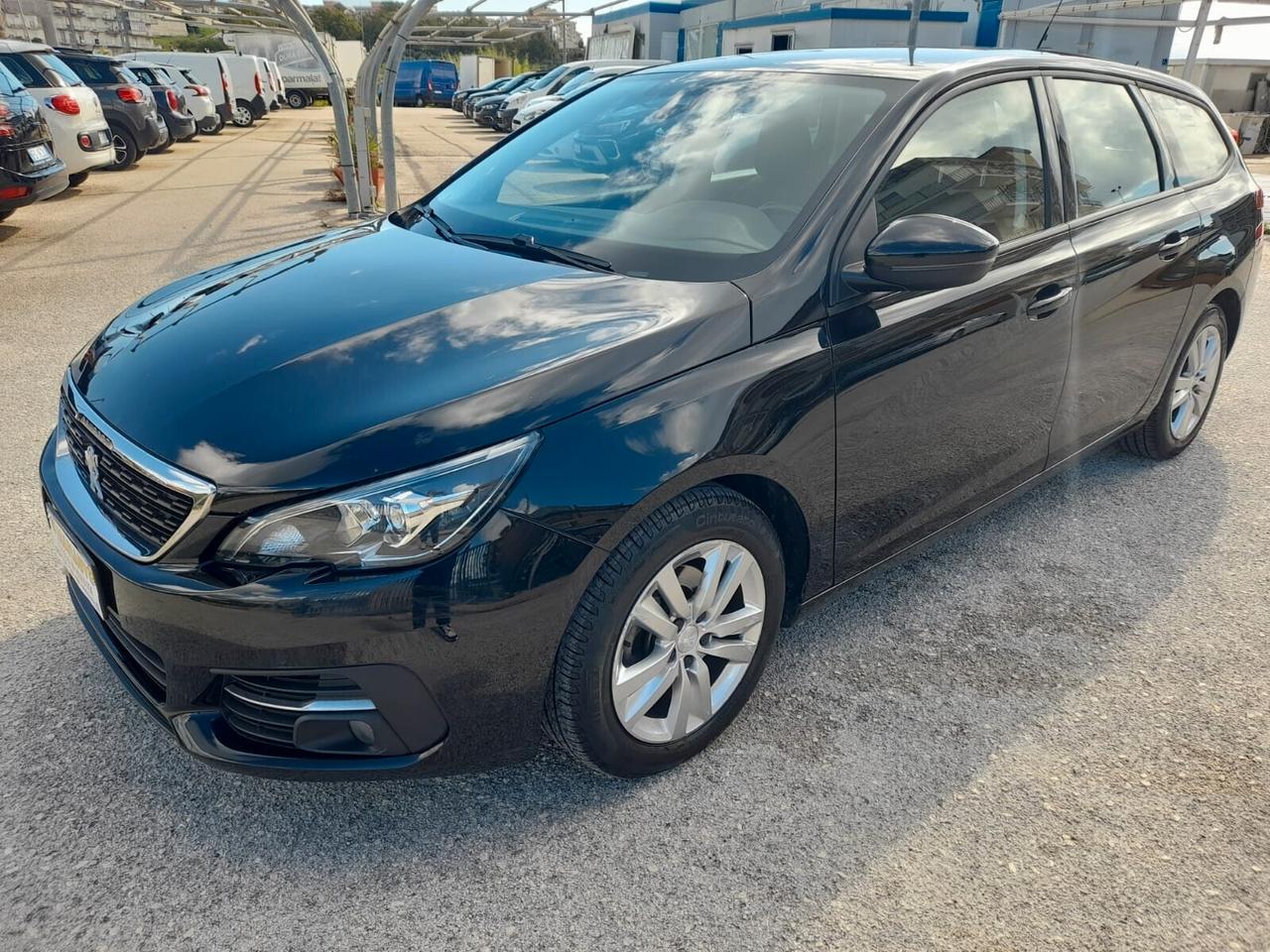 Peugeot 308 1.5 BlueHDi 130cv Business 2020