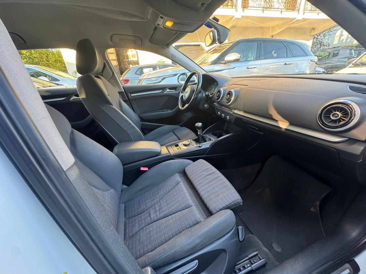 Audi A3 1.6 TDI clean diesel Ambition