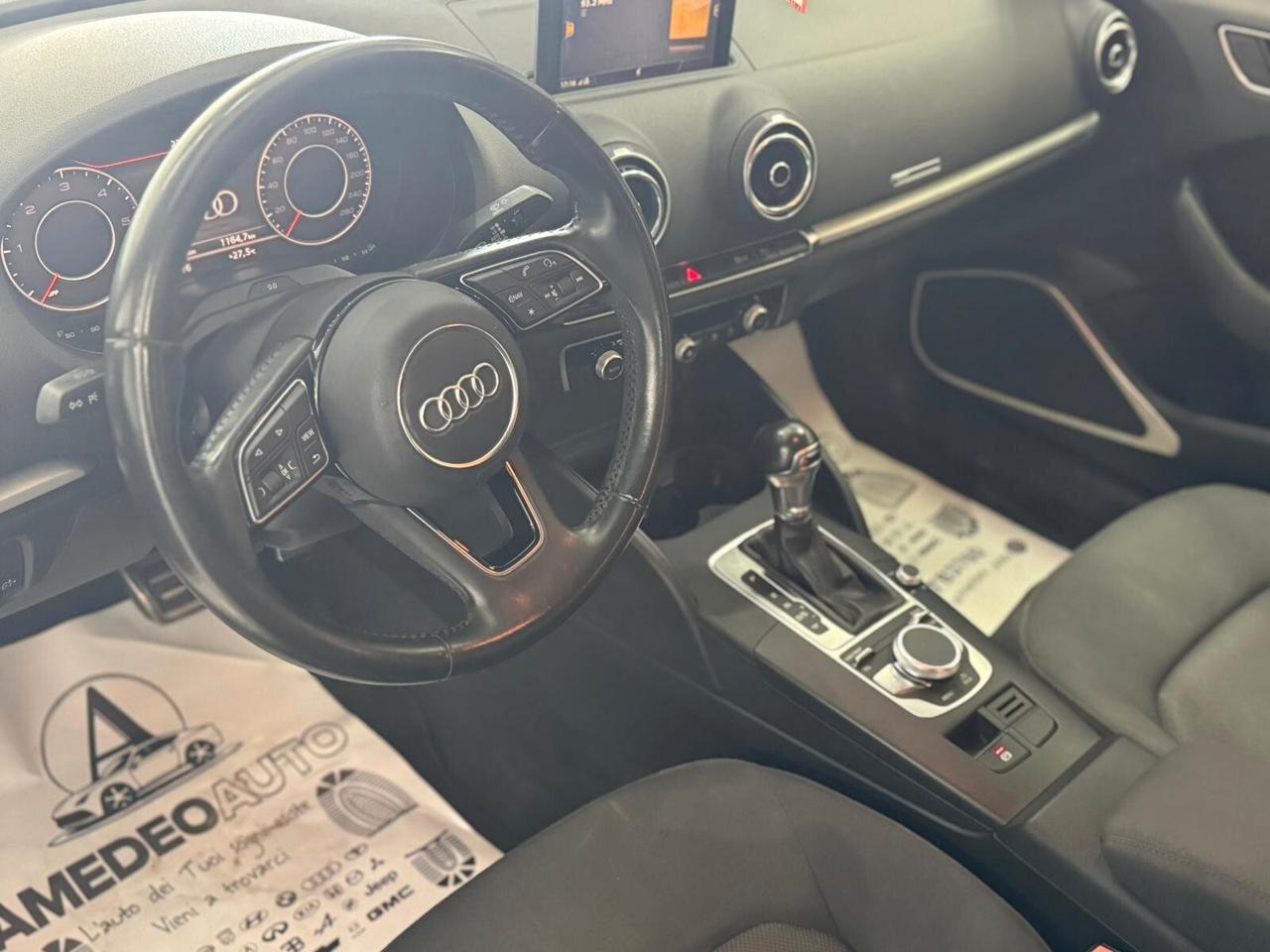Audi A3 Sedan 30 TDI S tronic Sport